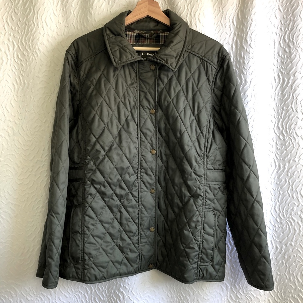 LL Bean green Ladies Quilted Riding style /Chore Coat Jacket size XL Petite